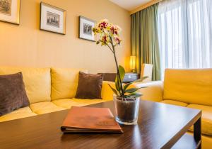 Best Western Plus Olives City Hotel - Free Pool & Parking