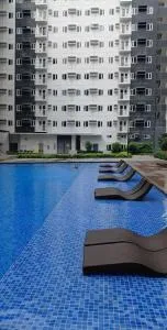 Unit 1 CEZ Condotel at Charm Residence - Dayap