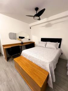 Black one Apto Moderno Luz