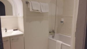 Hotels Hotel Le Capitole : photos des chambres