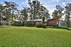 Cherrywood - A Modern Australian Bush Home - Wattamolla