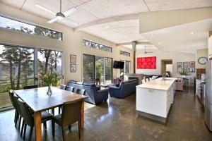 Cherrywood - By Berry Getaways