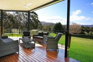 Floriel - Convenience At Your Doorstep - Wattamolla