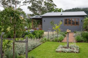 Meroo Springs - By Berry Getaways