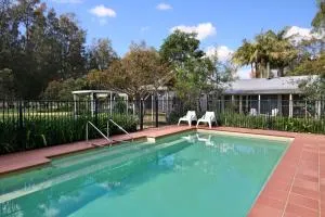 The Paddock - A Modern Coastal Barn - Foxground