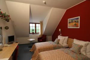 Hotel Chvalská Tvrz