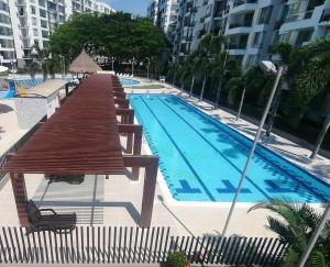 Ricaurte Apto Premium en Peñazul La Morada AC Vista BBQ y Piscinas Ultimo Piso