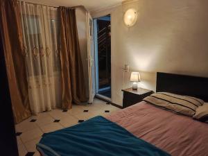 Cheerful 1 bedroom house with everything you need