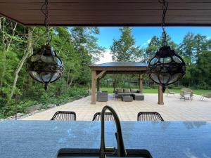 プライベートサウナ付き 森も小川も楽しめる 一棟貸切の貸別荘 Royal Villa 那須高原