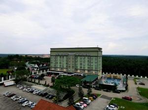 Savanna Hill Resort