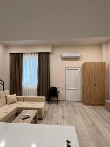 Nutsubidze Plato IV , Apartment 24