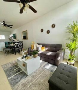 Casa Vallejo en Residencial Bécquer
