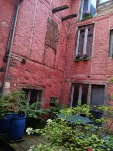 Maison de charme en bord de Jordanne - 韦扎克