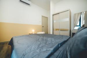 Mosaic Southkey Sandy Sweet 3BR 8pax by Our Stay