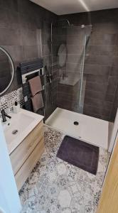 Le Patio, Hyper centre rue au calme avec parking