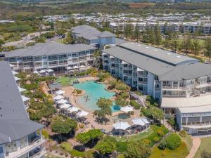 The Pool Resort Kingscliff - Two Bed Dual Key 2218-19