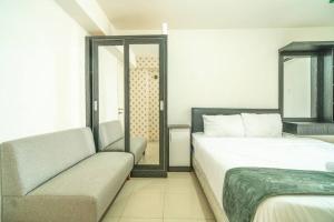 Studio Bassura City East Jakarta Netflix & chill