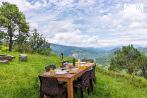 StayVista at Offgrid Ginai - Pet Friendly, Bonfire & Mountain View