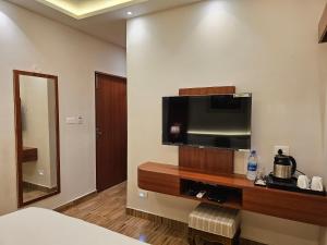 The creek boutique resort & spa