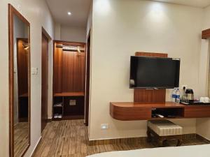 The creek boutique resort & spa