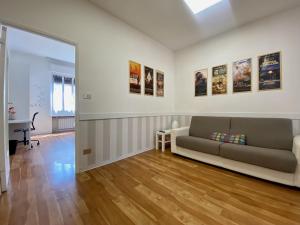 Spacious apartment near Centrale-Loreto-Duomo
