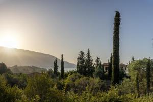 Villa Minos - 4-Bedroom Luxury Villa with Pool in Spartia, Kefalonia