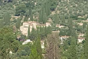de 1 à 6 avec terrasse solarium, vue panoramique et parking gratuit