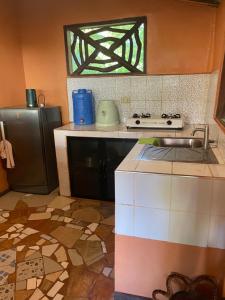 Chelles Guesthouse and Backpackers