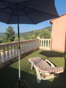 de 1 à 6 avec terrasse solarium, vue panoramique et parking gratuit