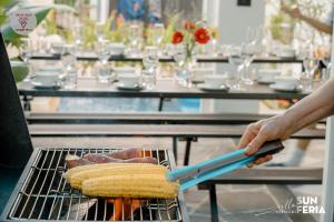 Sun Villa 7 br & pool