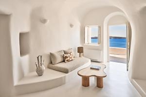 Wet Allure Suite, 1 Bedroom Suite, 1 King, Caldera view, Sea view, Whirlpool room in Mystique a Luxury Collection Hotel Santorini