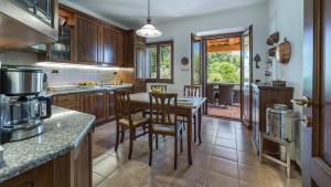 VILLA PIANELLO 10, Emma Villas