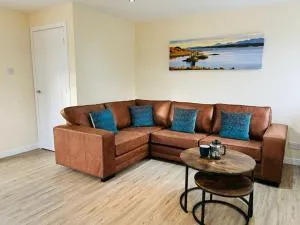 Marina Apartments 3 - Achaphubuil