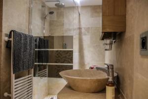 Sejours chez l'habitant Villa des Anemones : photos des chambres