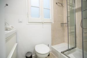 12CRC1038 - Big & Cozy 2bed Apartment in the city