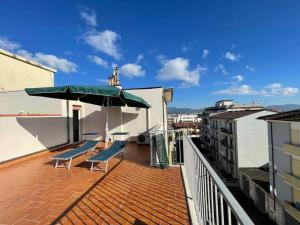 Attico ampio e luminoso con terrazza panoramica