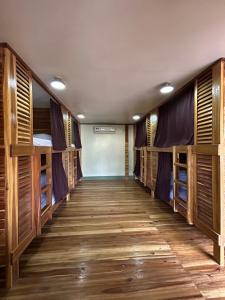 Islanders Hostel Port Barton