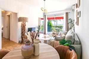 L54 Staywizus - 1BDR Promenade Sea View AC & Balcony