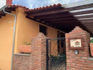 Το πέτρινο Επιστροφή στις ρίζες - Granitis