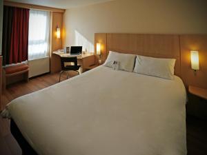 Hotels ibis Montpellier Centre Polygone : photos des chambres