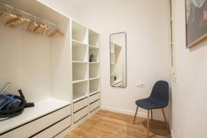 33PAR1094 - Magnific 2BR Flat in Poble Sec