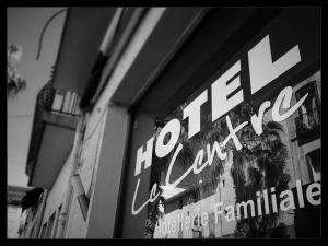 Hotels Hotel Le Centre : photos des chambres