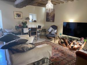 Le Gite Gue Pierreux