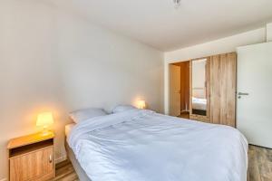 Appartements Moulin a Vent A14 - Appt pour 4 avec balcon : photos des chambres