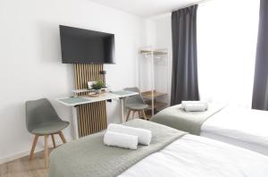 GRAzzOO 3 getrennte Zimmer 3x Smart TV