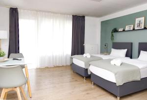 GRAzzOO 3 getrennte Zimmer 3x Smart TV