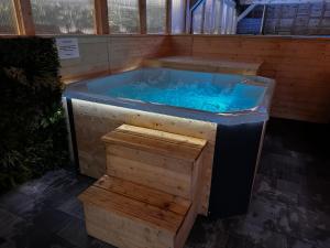 Domki Złote Piaski Kryty Basen Sauna Jacuzzi