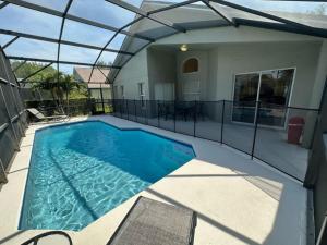 Private Pool Villa Southern Dunes Loads of Upgrades - 3hvězdičkové hotely ve městě Haines City