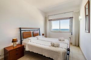 Torres Mira Praia by Garvetur