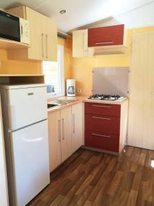 Campings Mobilhome 3 Ch climatise a 45 mn de Paris : photos des chambres